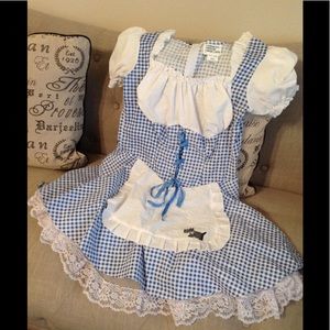 Dorothy costume size large